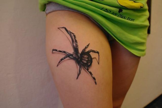 Creepily Realistic Tattoos