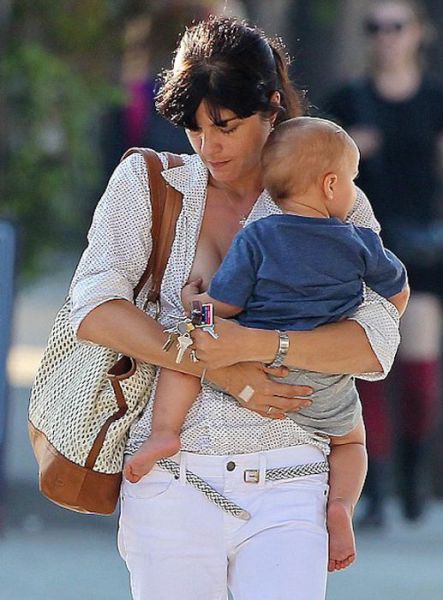 As the Pics Show, Boob Fascination Starts Early!