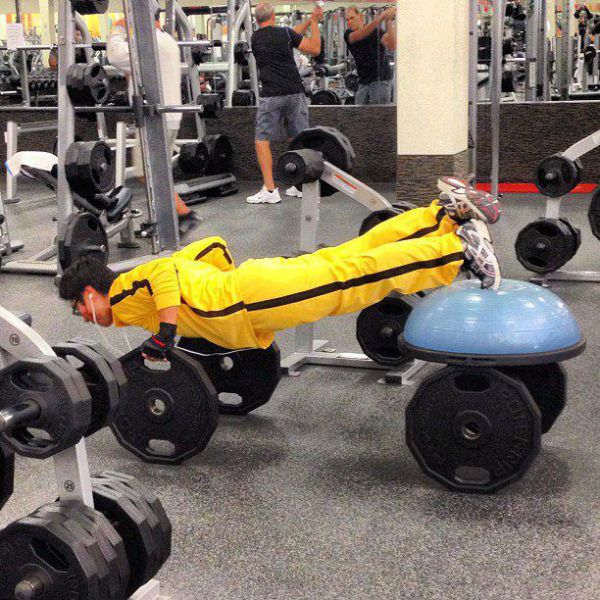 Hilarious Gym Moments Caught on Camera