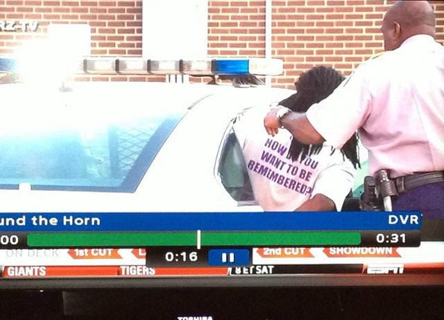 Amusingly Unlucky Wardrobe Malfunctions