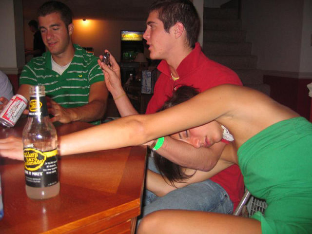 Hilarious Drunk and Wasted People. Part 13