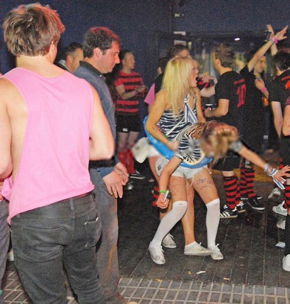 Party Hard the English Way