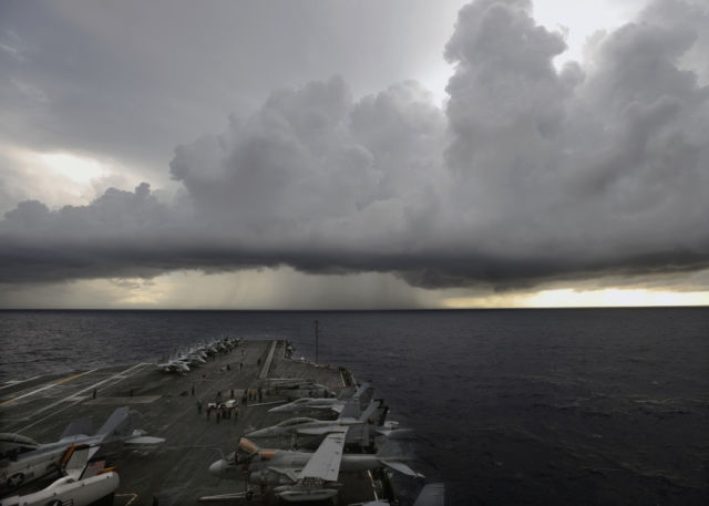 Great Photos of Navy Ships in the Middle of the Ocean