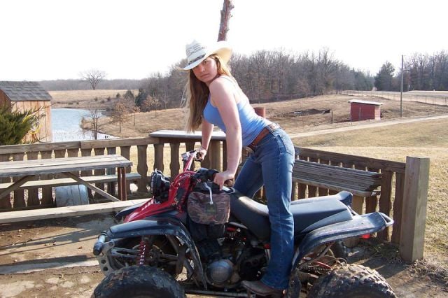 Hot Girls Rock Out with Their Denims On