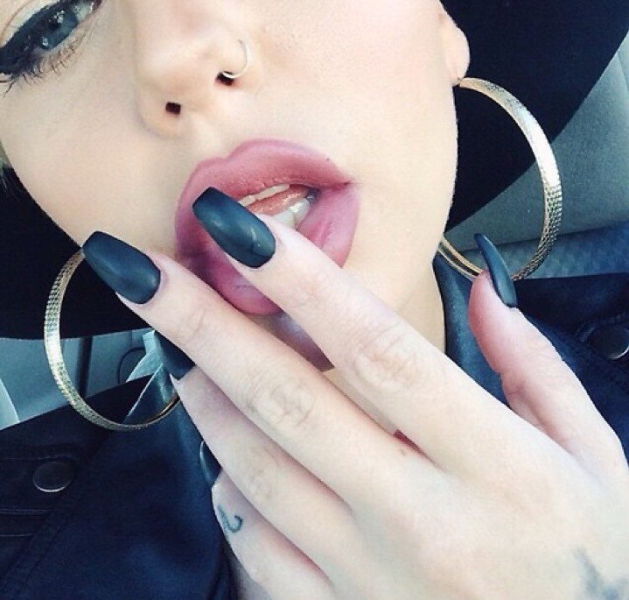 A Selection of Glamour Girls