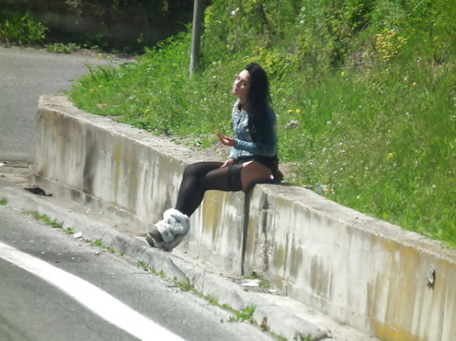 A Few Girls on the Roads