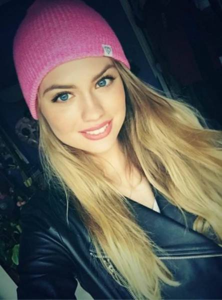 Beautiful Girls Make the World Go Around