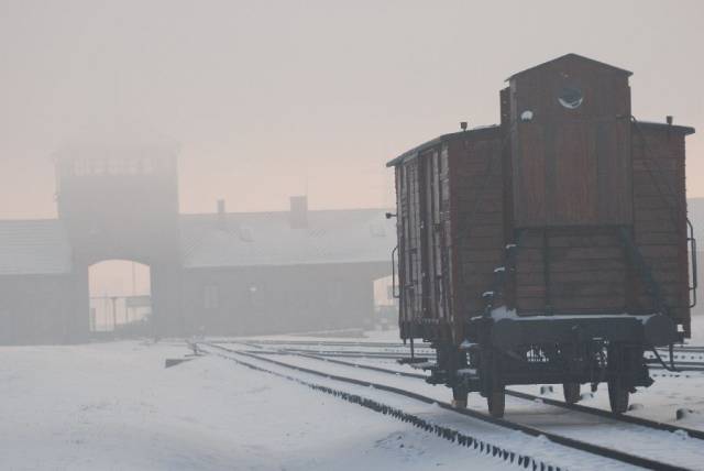 Jaw-Dropping Moments In History Captured On Camera