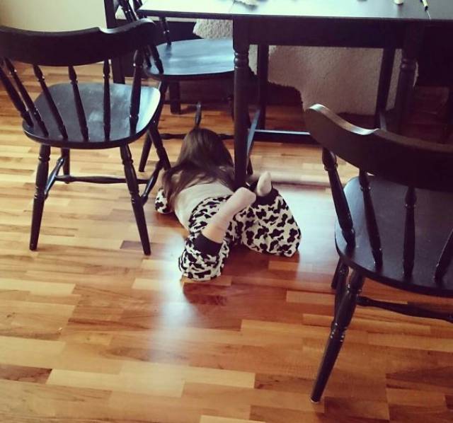 Kids That Totally Suck At Hide And Seek