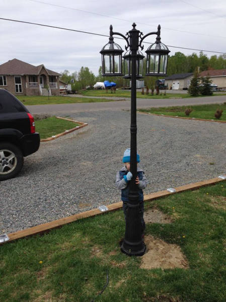 Kids That Totally Suck At Hide And Seek