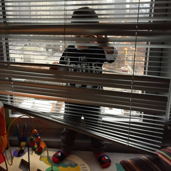 Kids That Totally Suck At Hide And Seek