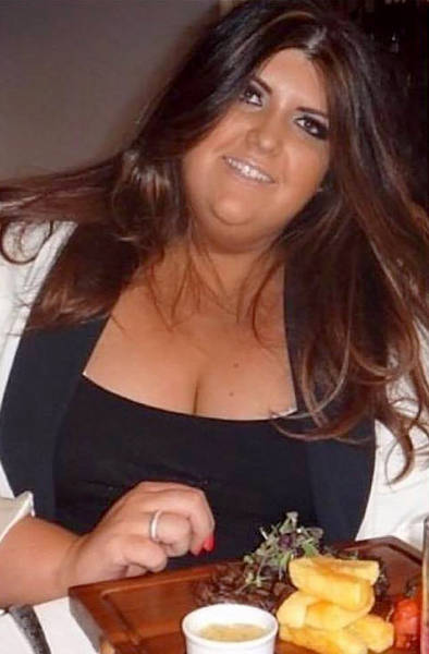 Fat Girl Was Forced To Buy Two Plane Seats Because Of Her Size, After This She Lost Half Her Body Weight