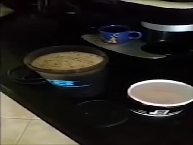 The Best Way A Girl Can Prepare A Protein Shake For Her Boyfriend