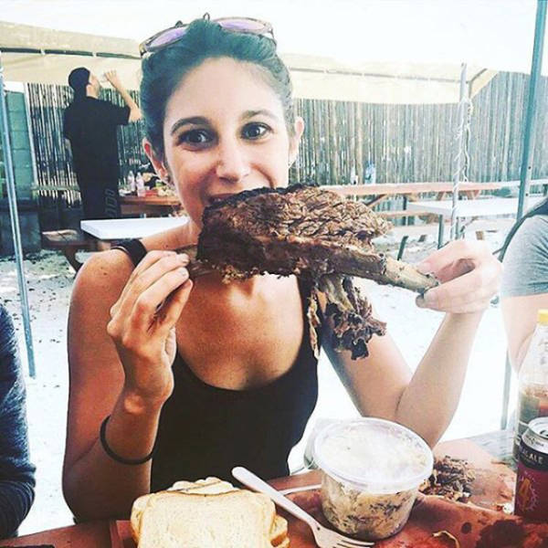 These Gals With BBQ Will Make You Drool