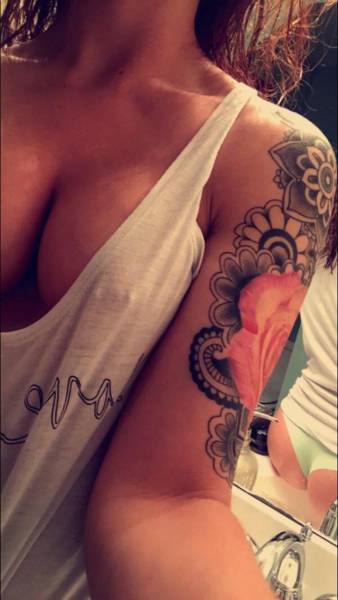 All Girls Should Go Bra-Free