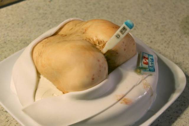 Creepy Cakes That Are Awesome But Very Unsettling