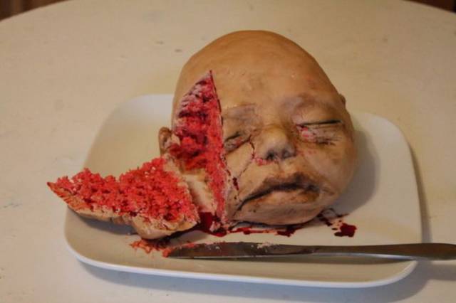 Creepy Cakes That Are Awesome But Very Unsettling