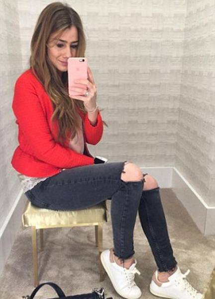 The Hottest Wives And Girlfriends Of Football Players