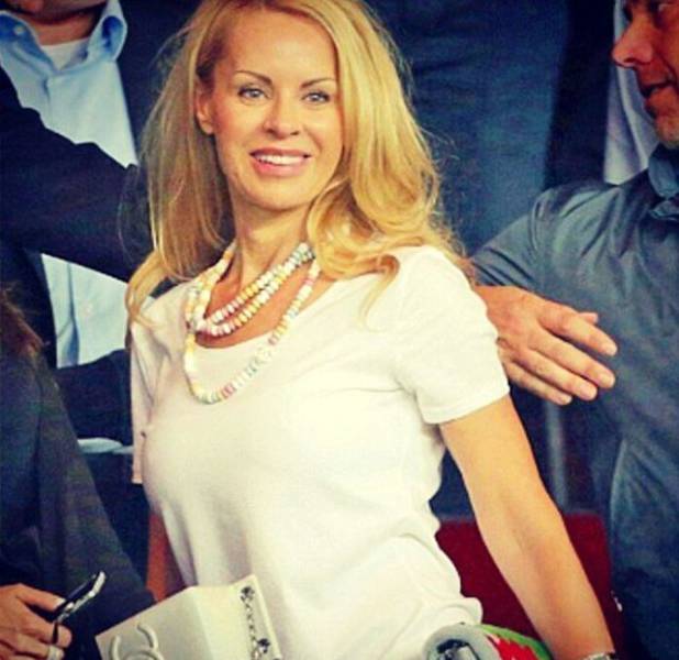 The Hottest Wives And Girlfriends Of Football Players