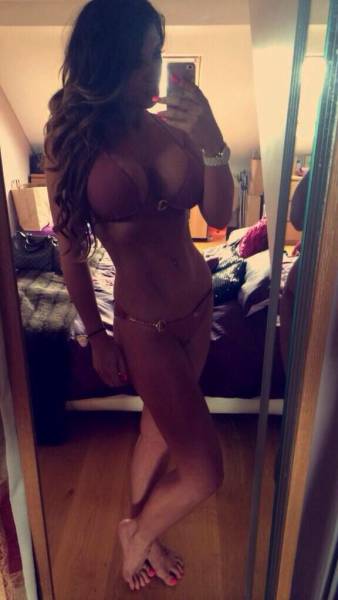 Mother Risks Her Life By Injecting Illegal Human Growth Hormone To Stay Young