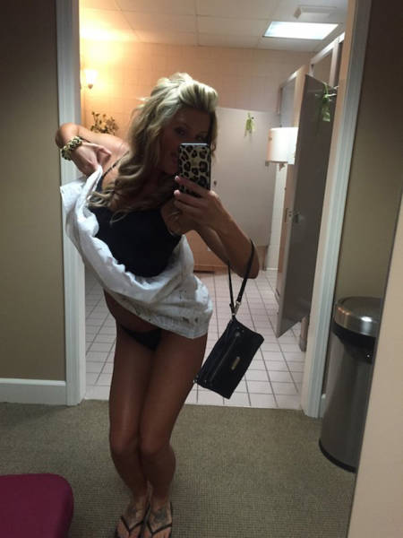 Goofy Girls Definitely Have the Added Cute Factor