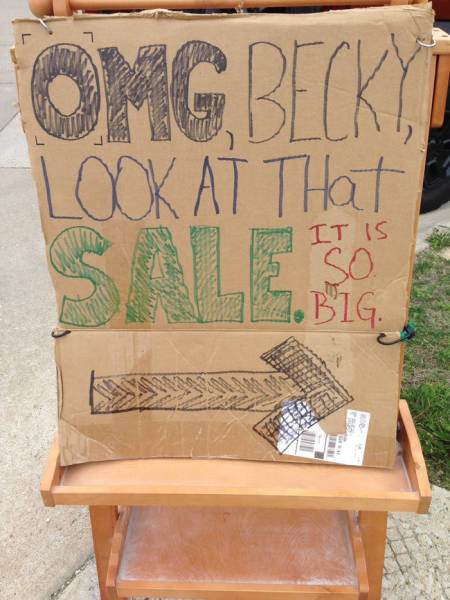 Funny Yard Signs That Are Impossible Not To Notice